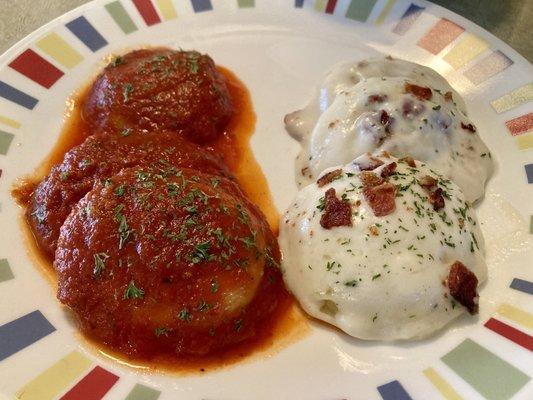 Jumbo Beef Ravioli with the red Meat Sauce and the Alfredo Sauce...both are delicious!