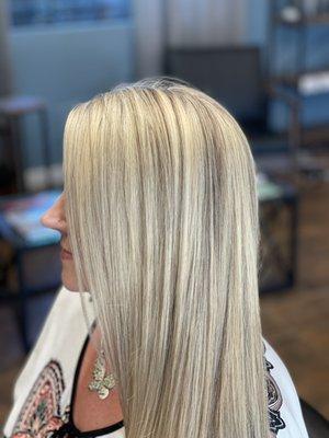 From Boxed Black Hair Dye to Beautiful Blonde ! Multiple sessions and patience to get here !