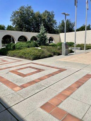 Upland Public Library