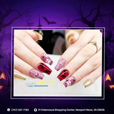 Spooky but still cute!  This Halloween, let your nails be the perfect mix of fun and adorable!