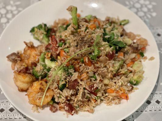 Combination fried rice with shrimp