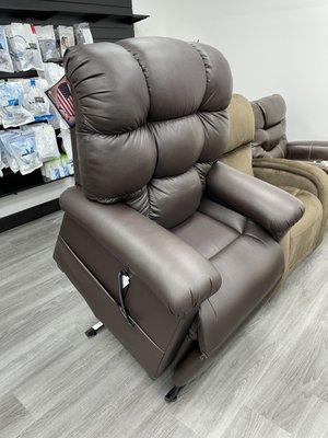 Lift chair brisa in Cypress