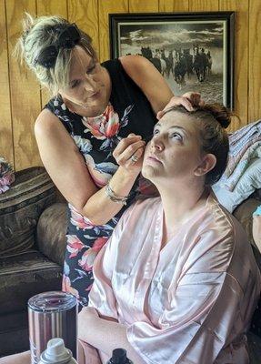 Monique making the bridesmaid beautiful