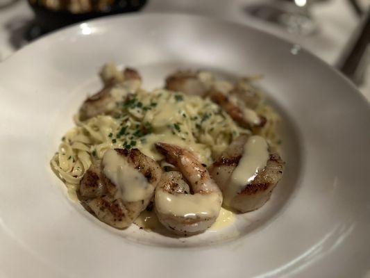 Scallop and prawn fettuccini