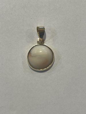 14k gold pendant