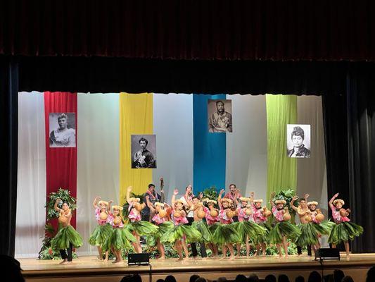 Na Lani ʻEhā  Nā Lei O Ka 'Iwa Ha'a I Ka Lani - Hui 'Iwa Academy