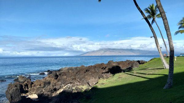 Kihei Surfside area of Eddie Pu trail