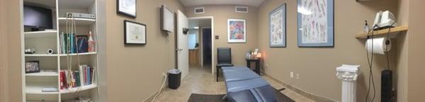 Dr Jim Handzel Exam Room 2
 Nutritional Chiropractor