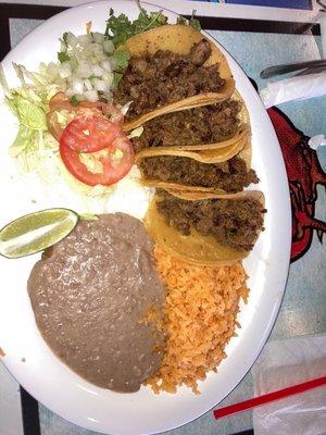 Fajita taco plate which looks more appetizing rather than taste.