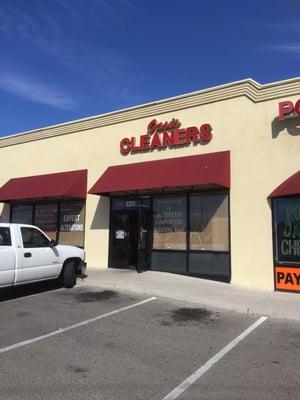 Exterior storefront of Oasis Cleaners in the 4444 Center on Craig Road.