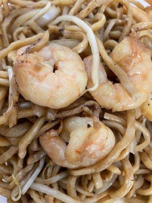 Shrimp chowmein