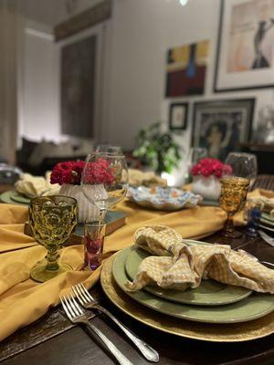 Gorgeous table setting.