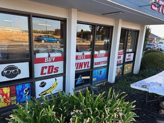 Install at The Audio Nerd in Rocklin, CA. You can never have too much music!  One side was laminated vinyl with the other perforated vinyl.