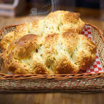 elcome to La Nueva Bakery, where the smell of freshly baked bread makes you feel right at home.