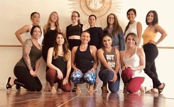 Life Remade Founder Leah, lead a Women's Empowerment Circle at Her Elevate studio in Sacramento CA. | Holistic Life Coaching