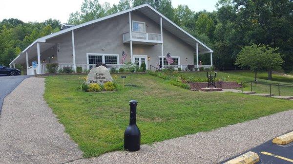 Cave Hollow West Winery Entrance