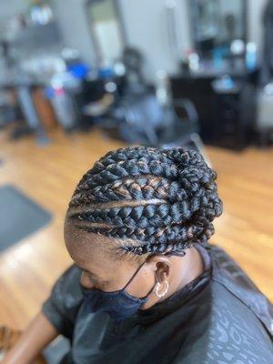 Large feeder braids