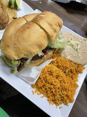 Torta De Milanesa de Res dinner