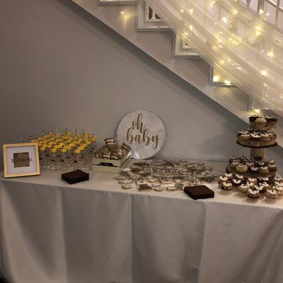 Dessert table (Malibu Room)