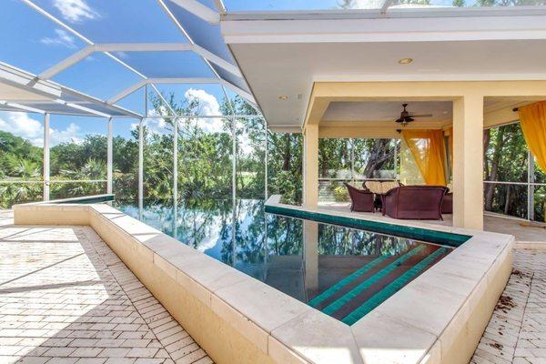 Extraordinary pool renovation by Reef Tropical Pools