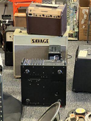 A photo of a Savage amp I took at Savage Audio! You can tell how busy he is !!