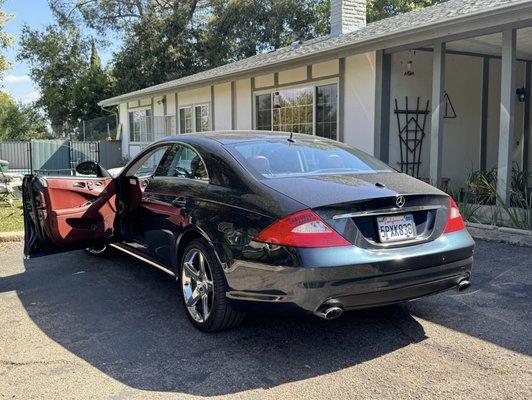 Mercedes-Benz CLS-500