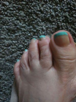 Helen's Nail did my toes toes to.