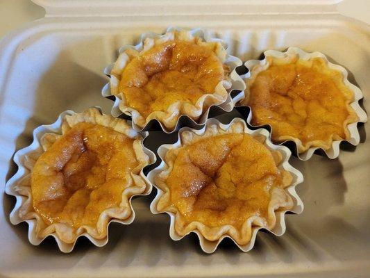 Egg custard tarts