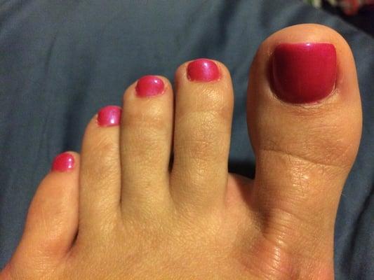 Gel pedicure with still a little polish on skin after 4 days