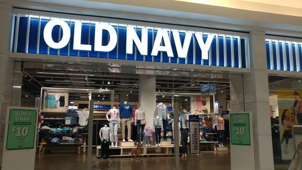 Old Navy in Cambridgeside Galleria