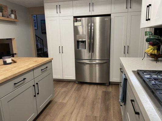 Fridge and pantries and new island