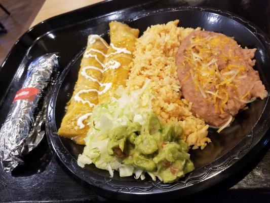 Chicken enchilada plate