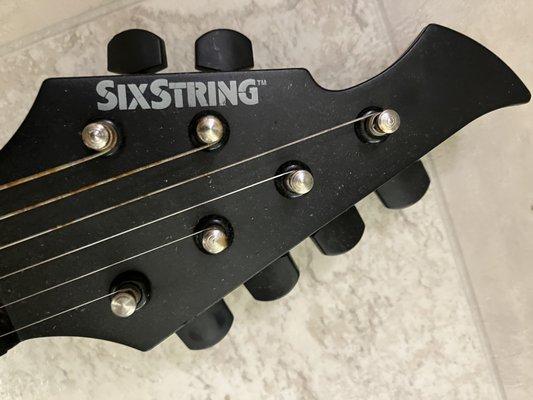 Rusty strings, but it works!