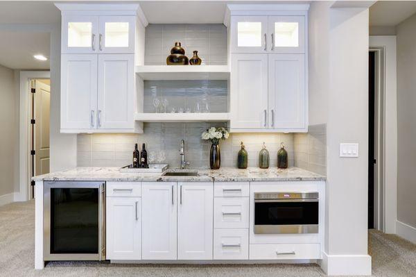 White Shaker Cabinets with Granite Counter-top