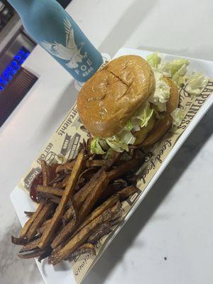 Cheeseburger and fries