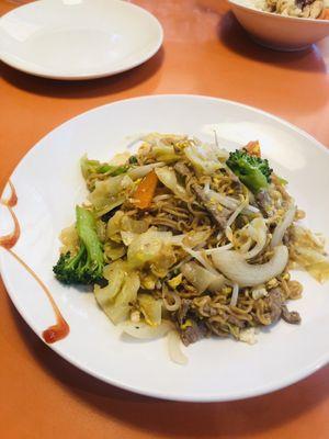 Thai Chow Mein with beef