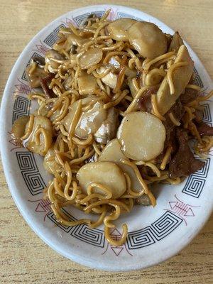 "Pan fried" NOT Beef Chow Mein. More like LA CHOY noodles