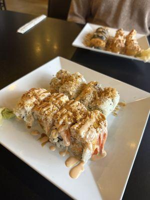 Crunchy Roll (back), Awesome Roll (front)