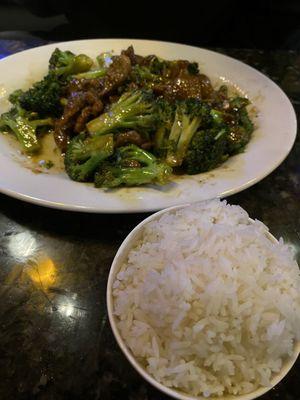 B3. Beef with Broccoli