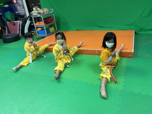 Extra stretching for the Tiny Tigers! Start them young!