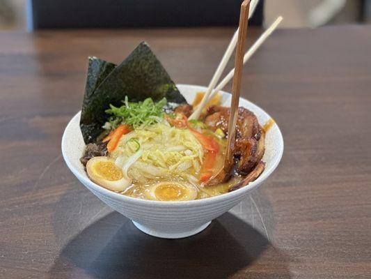 Tonkotsu Shoyu Ramen