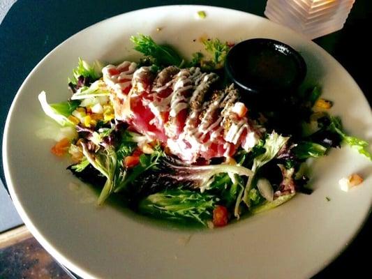 Yummy ahi tuna salad!! Best in town!