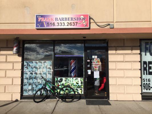 Small barbershop in shopping center. Good guys inside. Worth the stop.