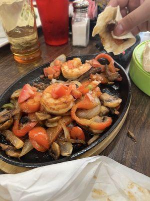 Fajitas de steak and shrimp!