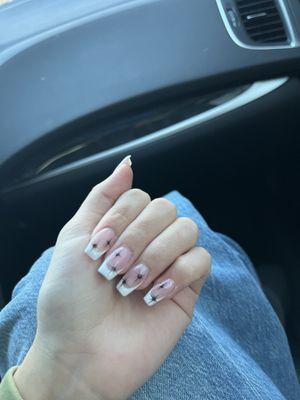 nails