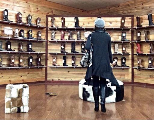 TbT image of me shopping for boots.