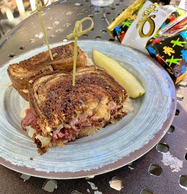 Pastrami Reuben