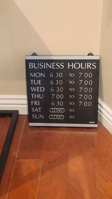 Business Hours  12-22-2023