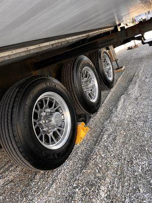 RV Wheel Cleaning