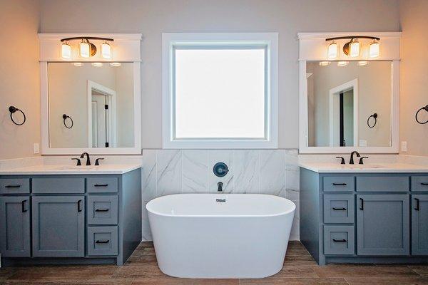 Master Bath!